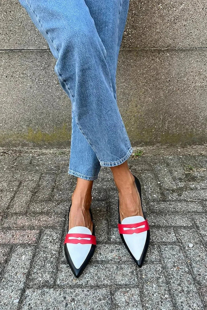 Kayla | Loafers with Belts