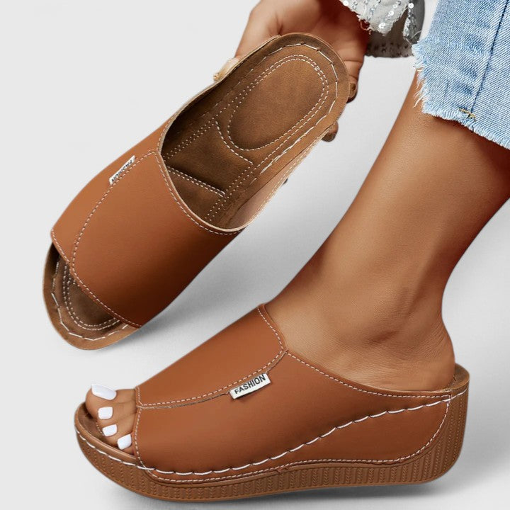 JANNA | ORTHOPEDIC SANDALS
