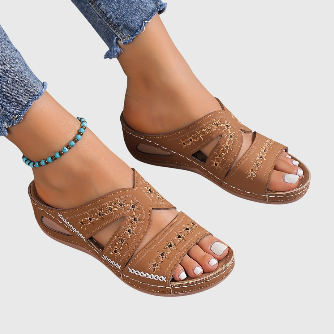 EDITH | LIGHTWEIGHT ORTHOPEDIC SANDALS