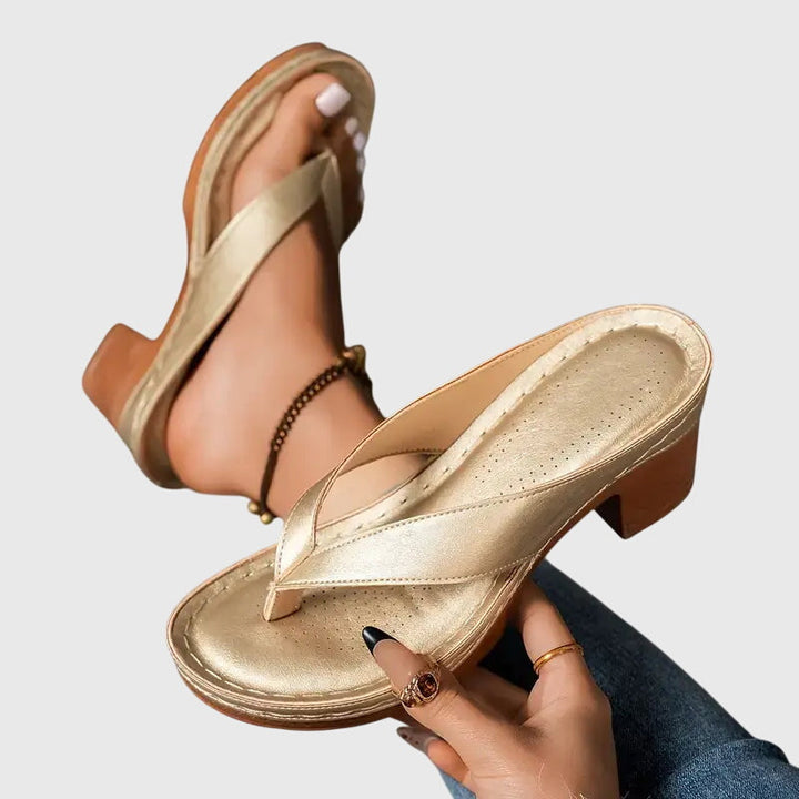 ELARA | ORTHOPEDIC SANDALS