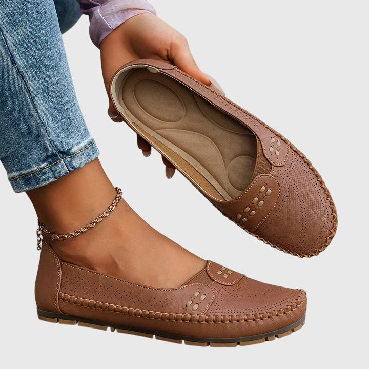 Livia™ | Orthopaedic Shoes