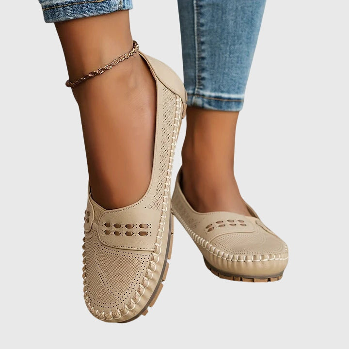 Livia™ | Orthopaedic Shoes
