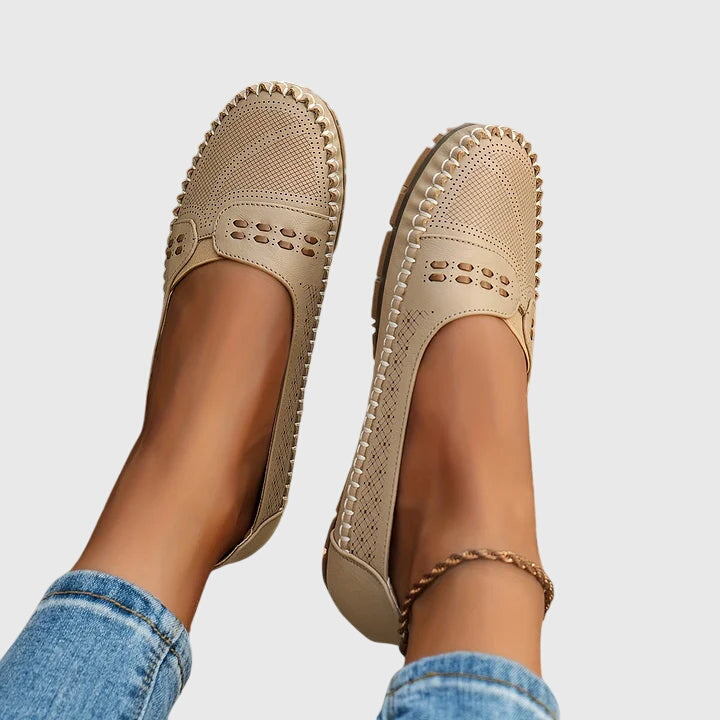 Livia™ | Orthopaedic Shoes