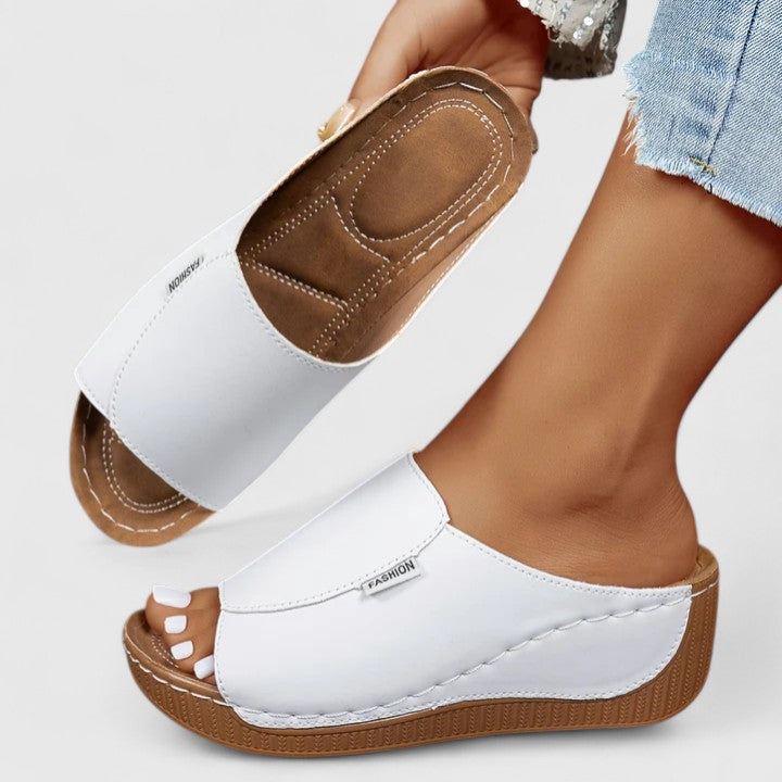 JANNA | ORTHOPEDIC SANDALS