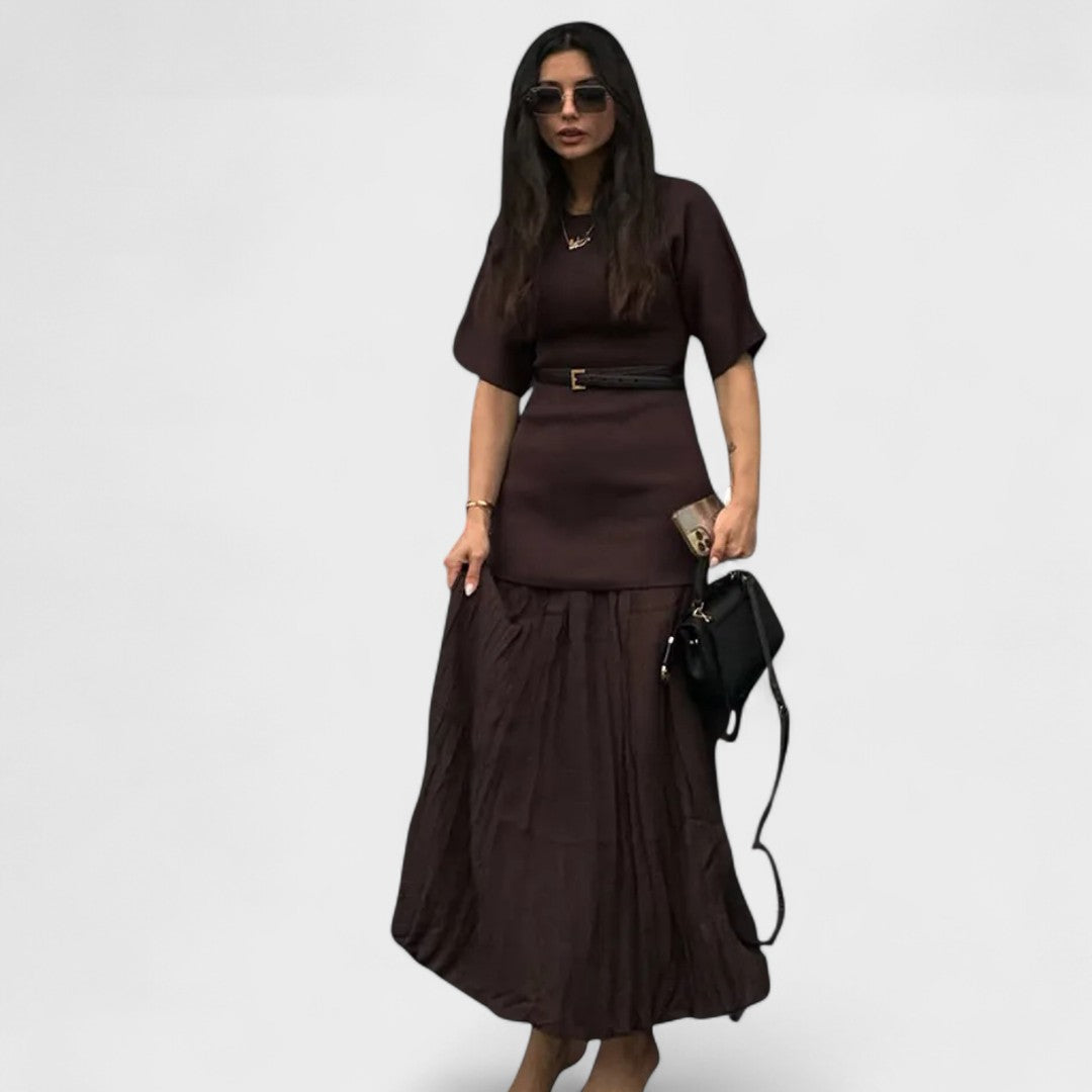 Gwendoline - Pleated Maxi Dress