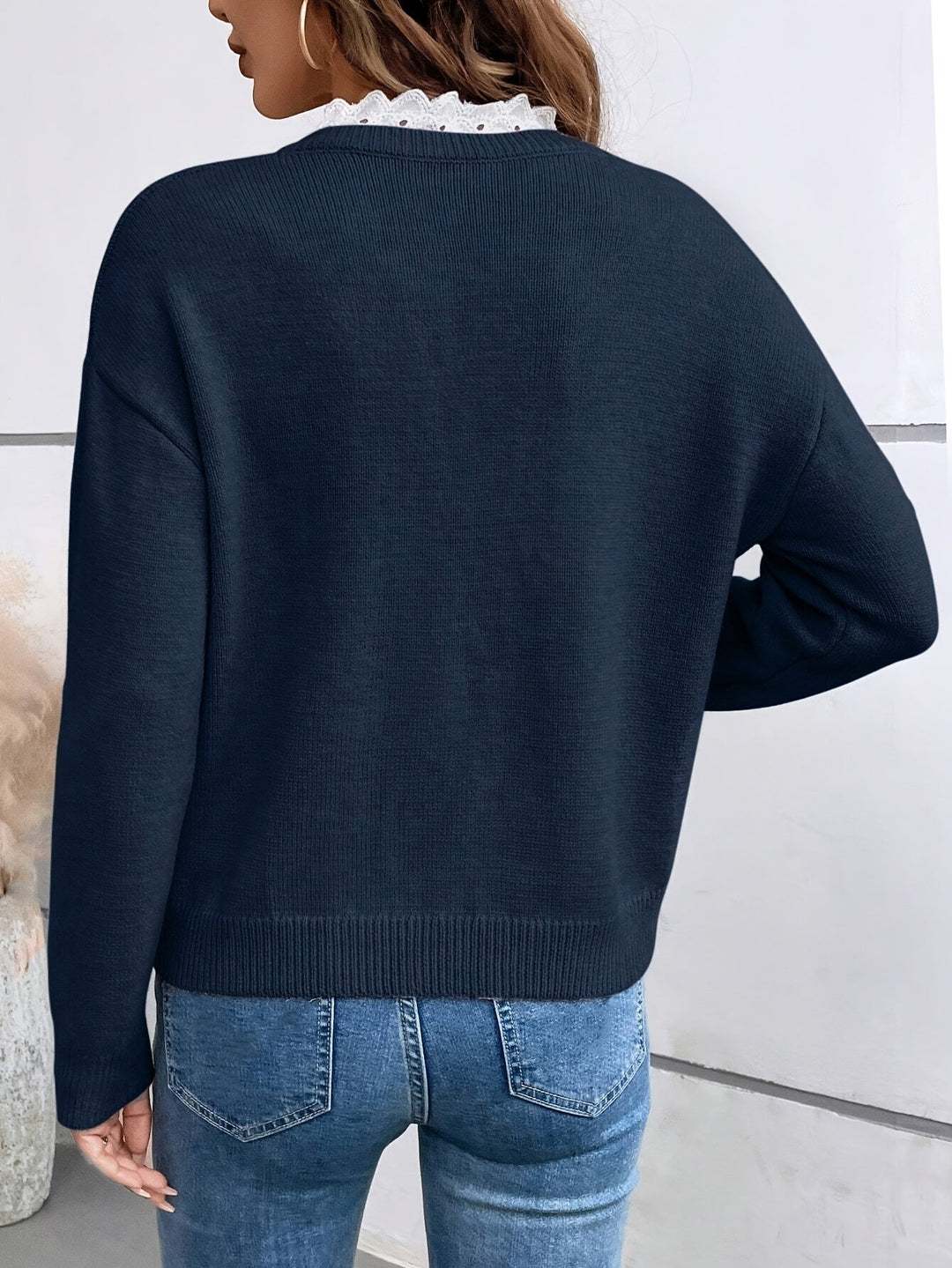 Candace | V-Neck Lace Trim Knit – Timeless Elegance, Everyday Comfort