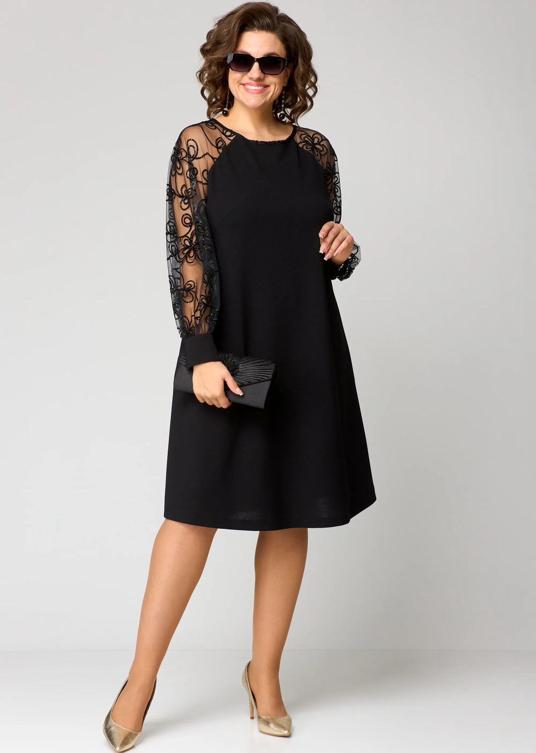Seren Elegant Lace Dress
