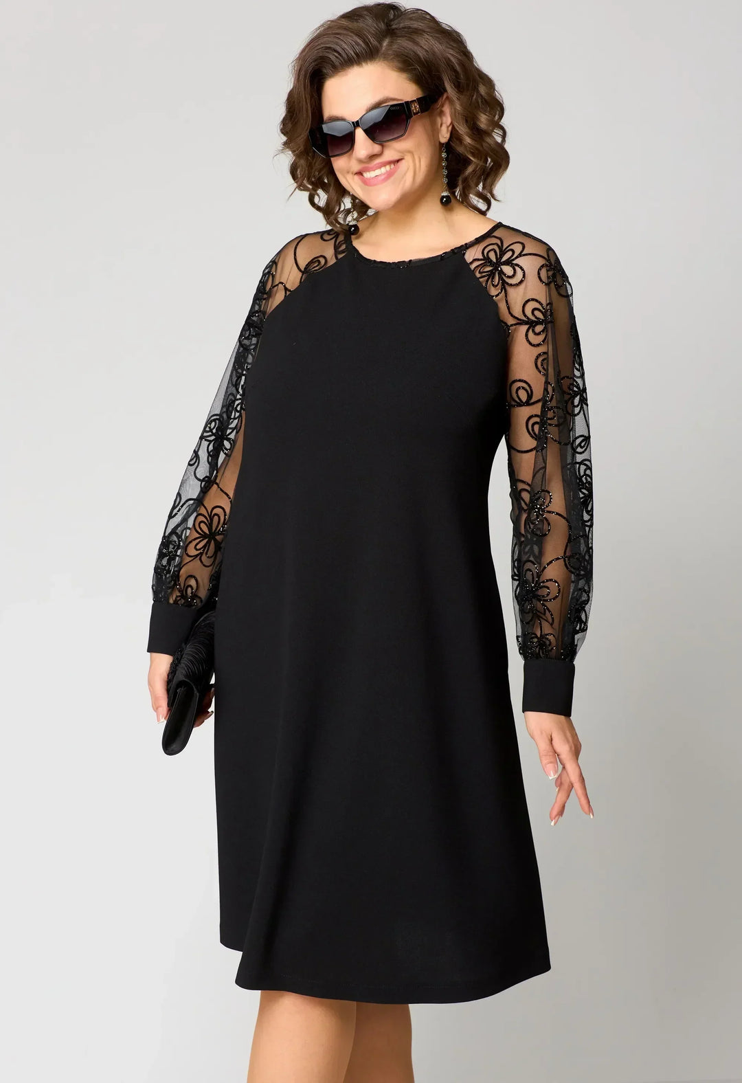 Seren Elegant Lace Dress