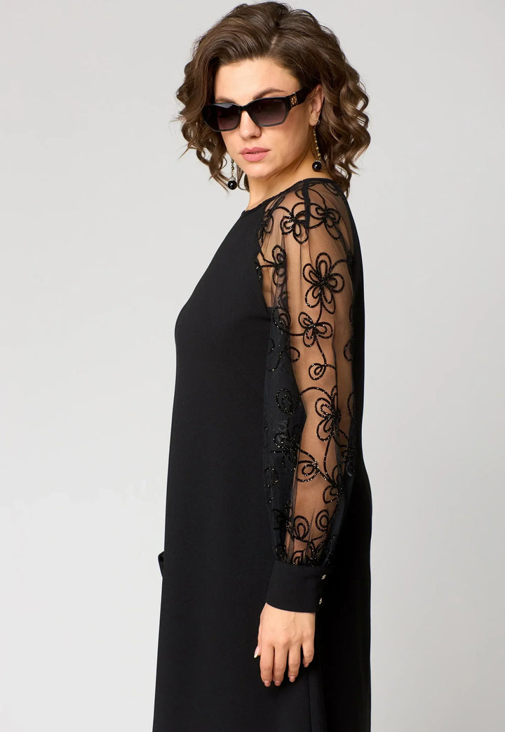Seren Elegant Lace Dress
