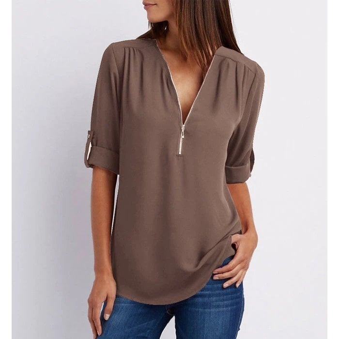 Carolyn | Chic Zipper Blouse