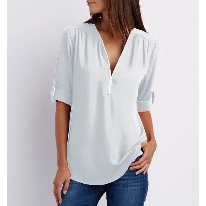 Carolyn | Chic Zipper Blouse