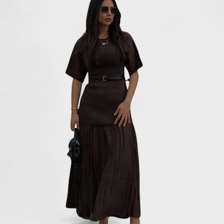 Gwendoline - Pleated Maxi Dress