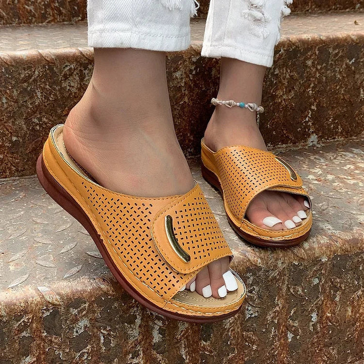 Heloise - Classic Urban Sandals