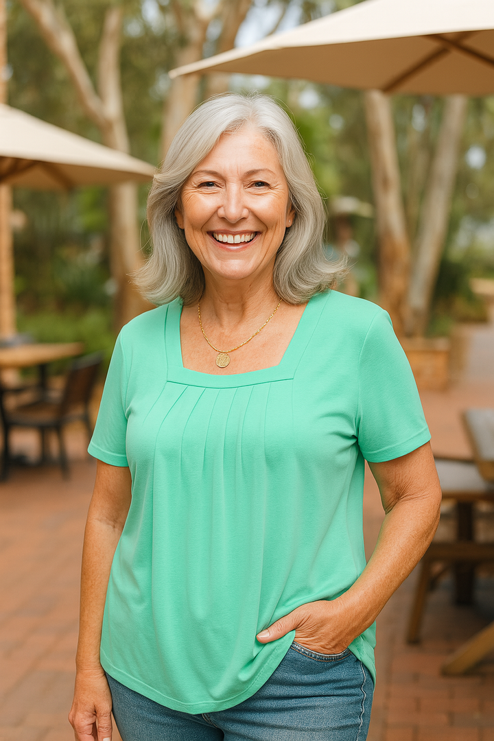 Florence | Pleated Comfort Top - Everyday confidence