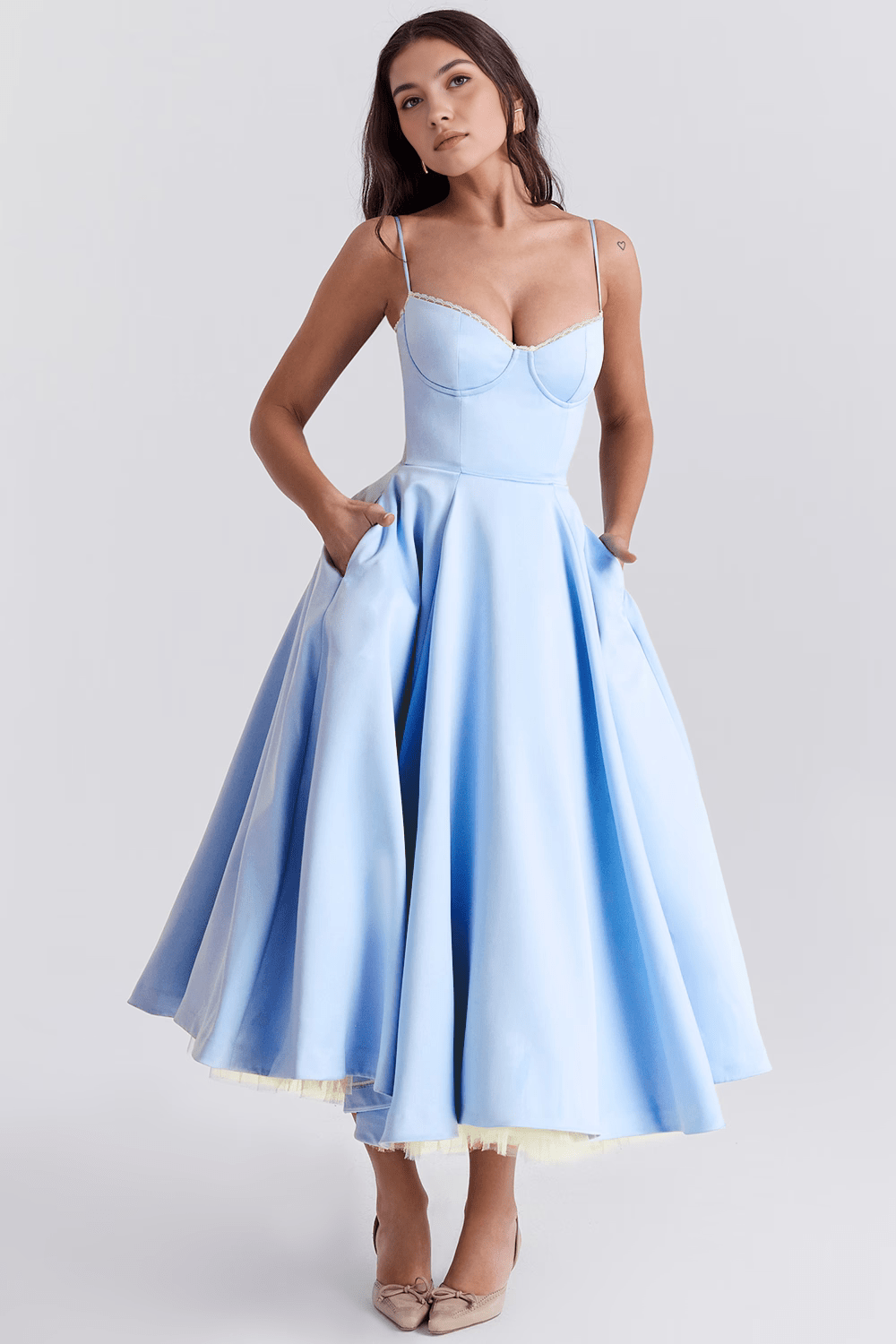 Elisa | Kleid in Midilänge