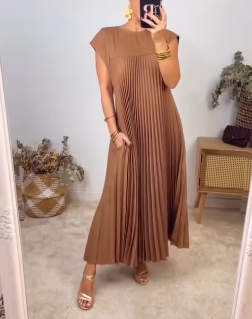 Penelope | Timeless and Comfortable Dress