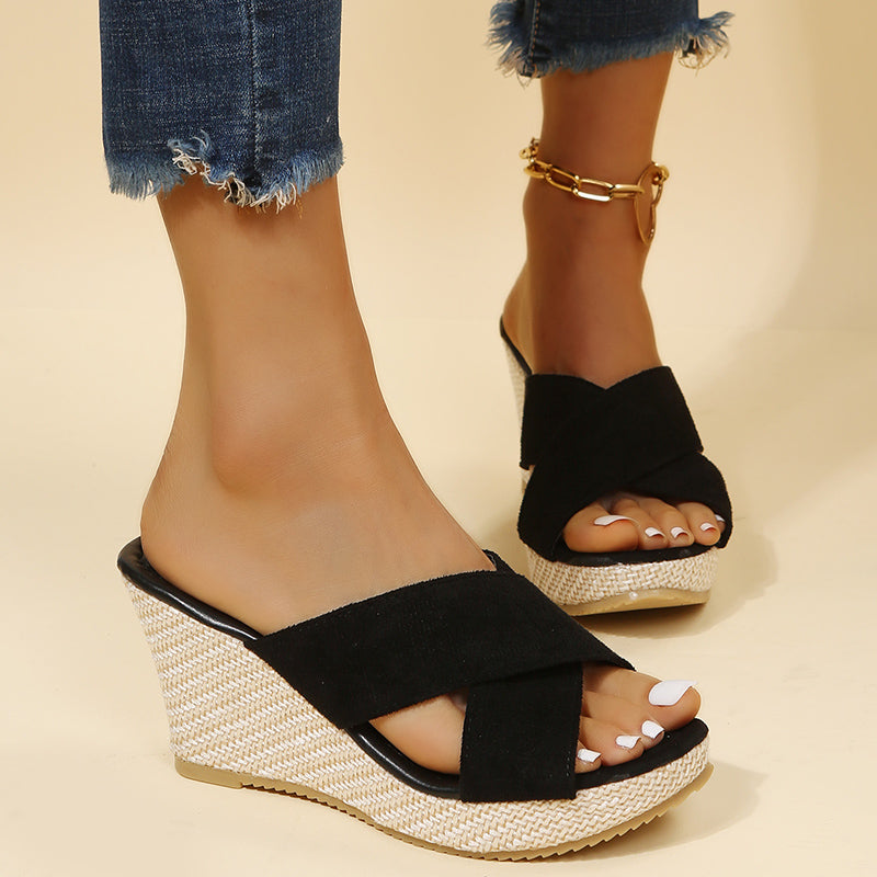 Erin - Relaxed Wedge Sandals