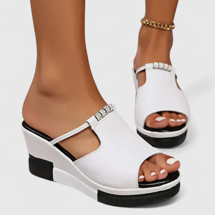 GAIA | ORTHOPEDIC SANDALS
