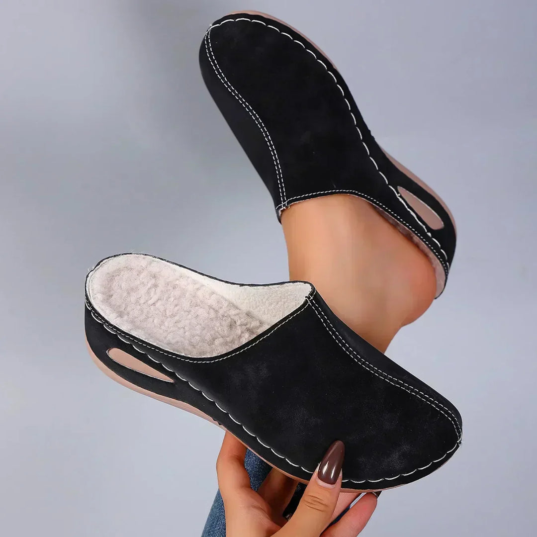 Paige - Orthopedic Slippers