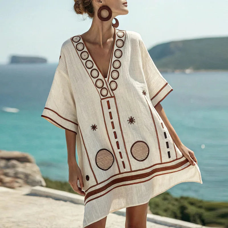 Carolyn - Elegant and Comfortable Beach Dress for Warm Days