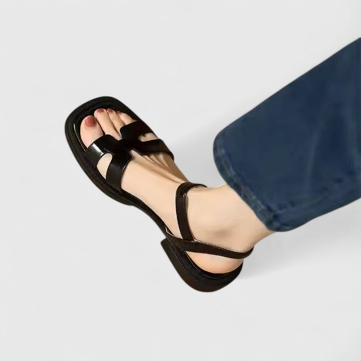 Dominique - Elegant Flat Sandals