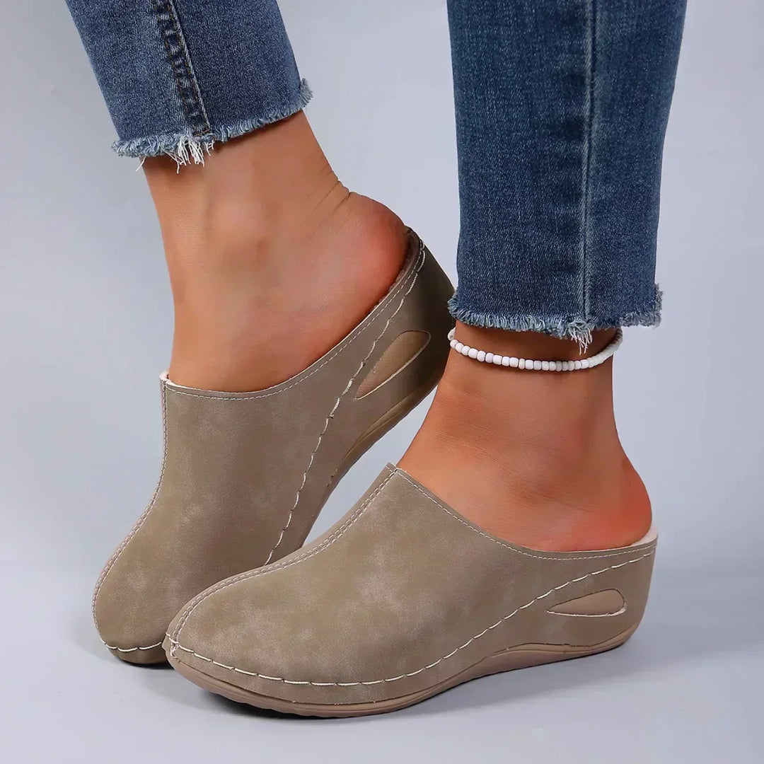 Paige - Orthopedic Slippers