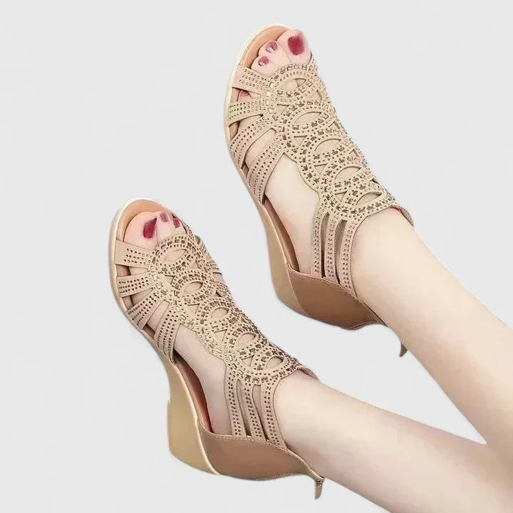 ISEULT | ORTHOPEDIC SANDALS