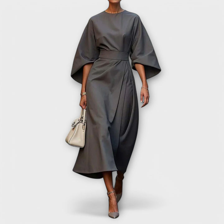 Cressida - Elegant dress with sleeves