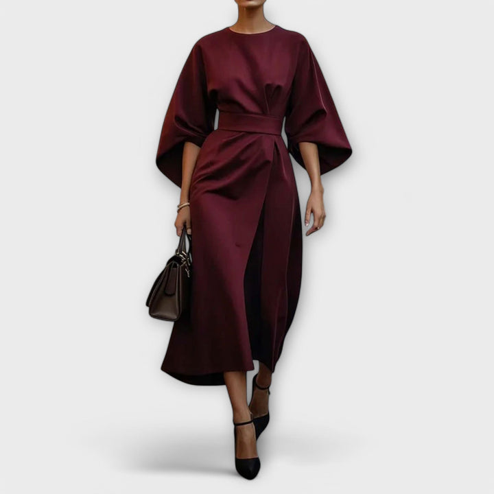 Cressida - Elegant dress with sleeves