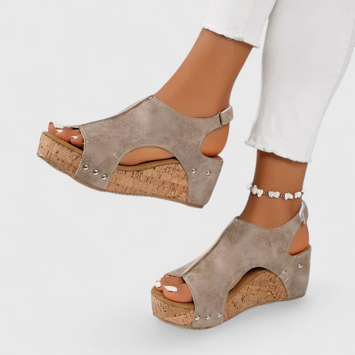 FREDA | ORTHOPEDIC SANDALS