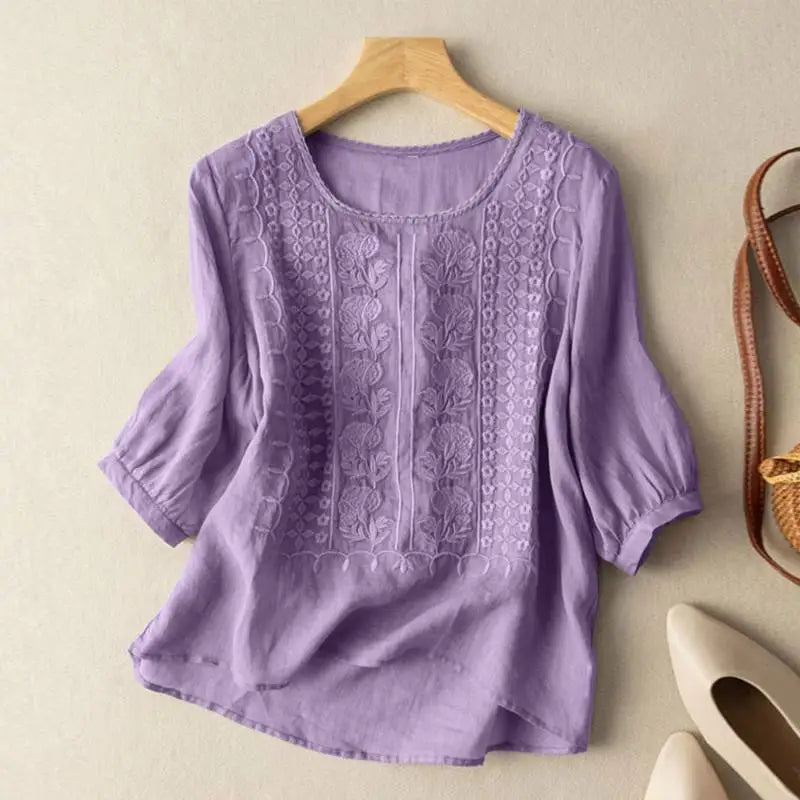 Bessie – Embroidered Relaxed Blouse