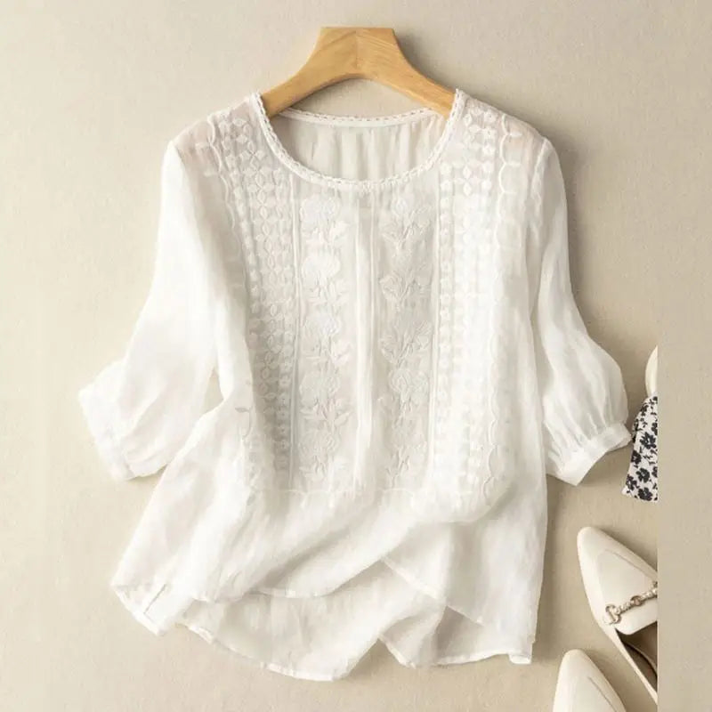 Bessie – Embroidered Relaxed Blouse