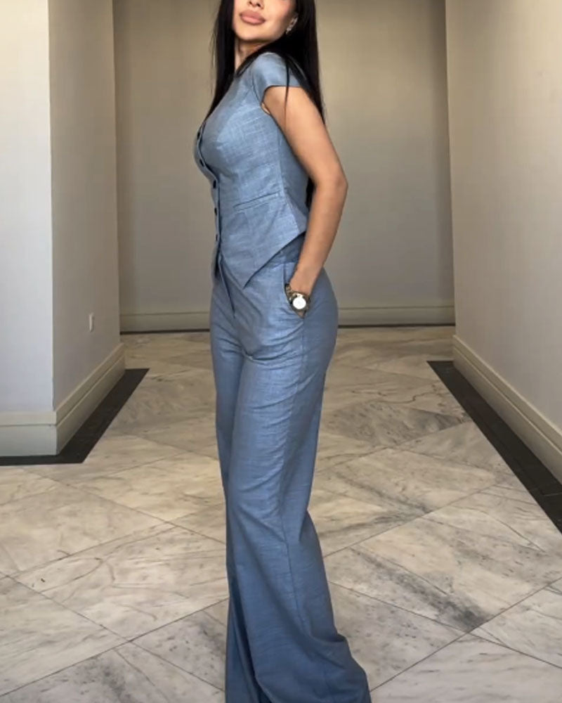 Daya | Effortless V-Neck Set