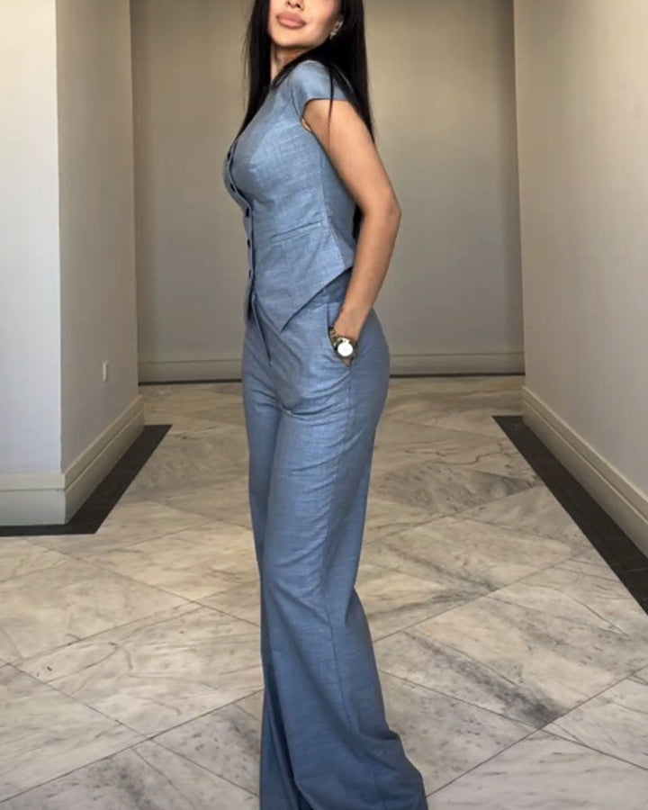 Daya | Effortless V-Neck Set