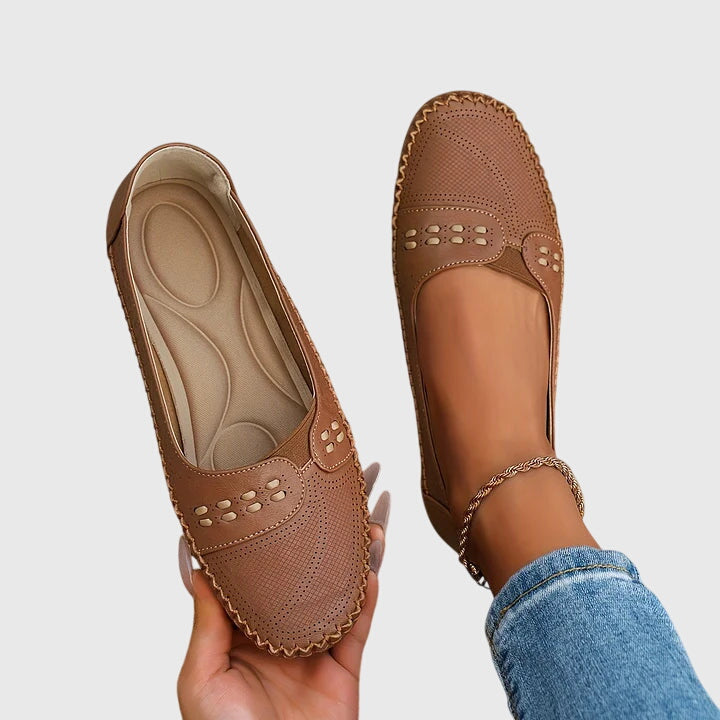 Livia™ | Orthopaedic Shoes