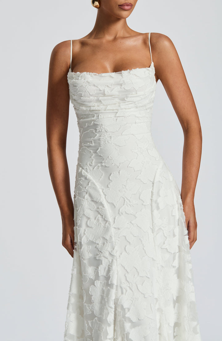 Rosemary Léon | Elegant Dress