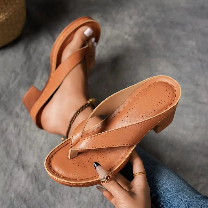Imogen - Elegant Relaxed Sandals